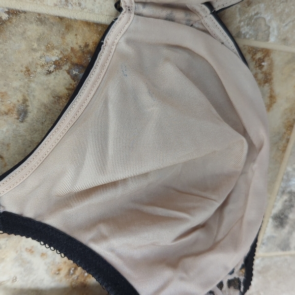 38C Wacoal Animal Print Bra Leopard Plus Underwire No Padding - Picture 9 of 10